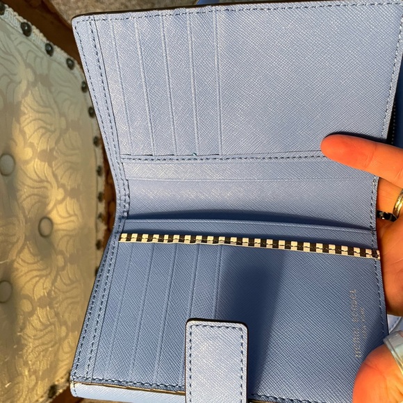 🦋🦋Henri Bendel bundle🦋🦋 RARE!! - Picture 4 of 5